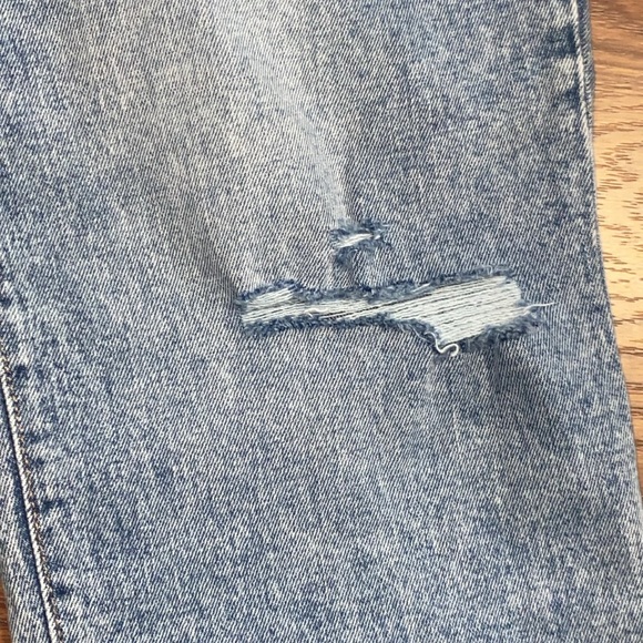 Old navy high rise straight buttonfly jeans destroyed - Picture 6 of 7